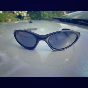 Oakley Minute Sunglasses (Matte Black)